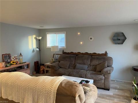 1601 Mapledale Rd, Wickliffe, OH 44092 photo 11
