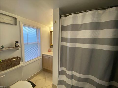 1601 Mapledale Rd, Wickliffe, OH 44092 photo 16
