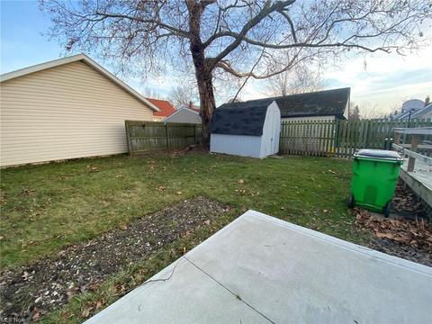 1601 Mapledale Rd, Wickliffe, OH 44092 photo 31