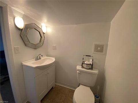 1601 Mapledale Rd, Wickliffe, OH 44092 photo 24