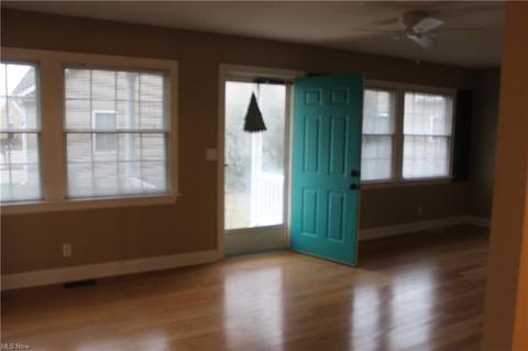 404 Sail Away Dr, Huron, OH 44839 photo 2