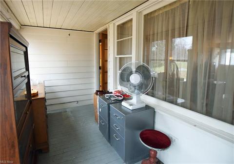 270 E 242nd St, Euclid, OH 44123 photo 10