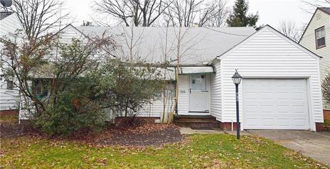 270 E 242nd St, Euclid, OH 44123 photo 1