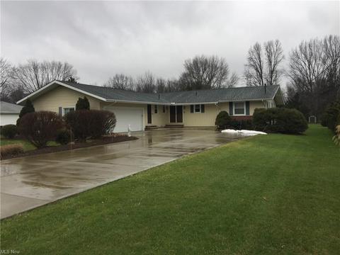 43131 Dellefield Rd, Elyria, OH 44035 photo 1