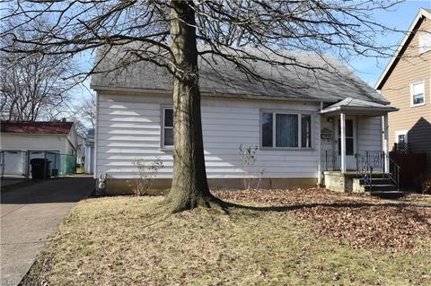 132 Longfellow St, Elyria, OH 44035 photo 12