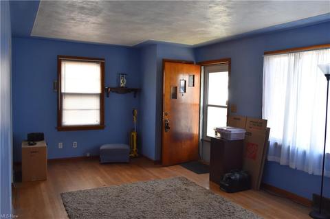 132 Longfellow St, Elyria, OH 44035 photo 5