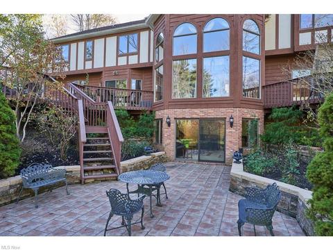 7249 Rollingbrook Trl, Solon, OH 44139 photo 15