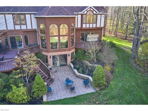 7249 Rollingbrook Trl, Solon, OH 44139 photo 24
