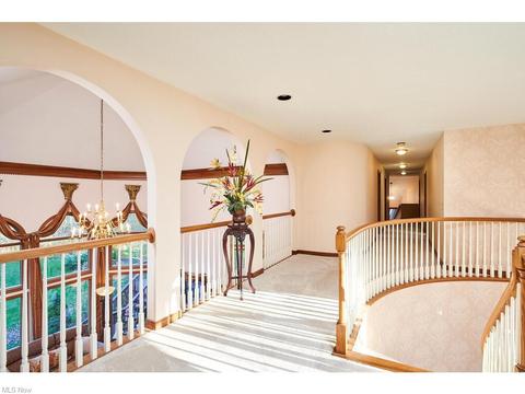 7249 Rollingbrook Trl, Solon, OH 44139 photo 16