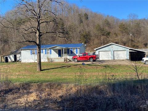 1009 Ghost Hollow Rd, Given, WV 25245 photo 2