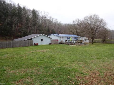 1009 Ghost Hollow Rd, Given, WV 25245 photo 4