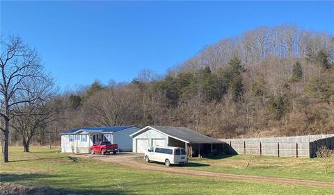 1009 Ghost Hollow Rd, Given, WV 25245 photo 1