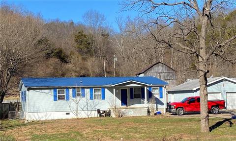 1009 Ghost Hollow Rd, Given, WV 25245 photo 3