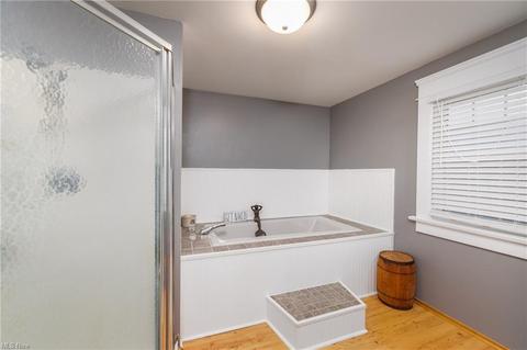307 E 2nd St, Dover, OH 44622 photo 16