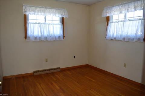 400 Stealey St, Middlebourne, WV 26149 photo 13