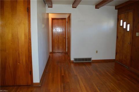 400 Stealey St, Middlebourne, WV 26149 photo 11
