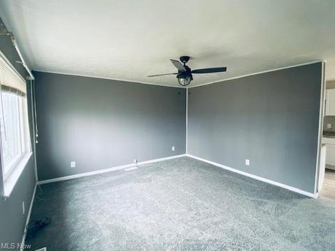 1918 E 39th St, Lorain, OH 44055 photo 2