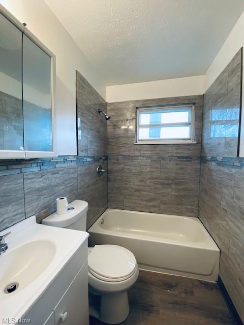 1918 E 39th St, Lorain, OH 44055 photo 7