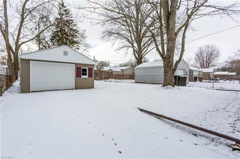 629 Eastern Heights Blvd, Elyria, OH 44035 photo 28