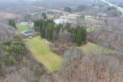 148 Ledge Rd, Medina, OH 44256 photo 3