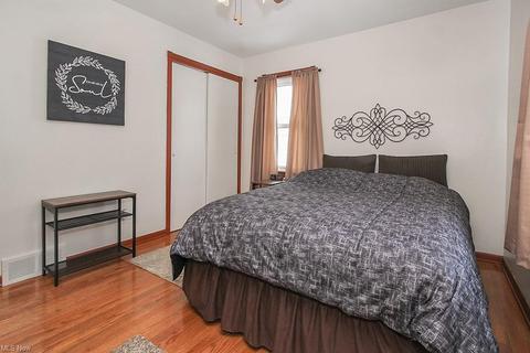 5328 E 141st St, Maple Heights, OH 44137 photo 16