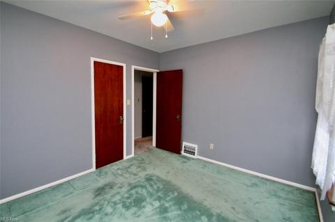 96 E 219th St, Euclid, OH 44123 photo 9