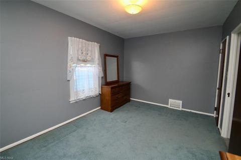 96 E 219th St, Euclid, OH 44123 photo 27