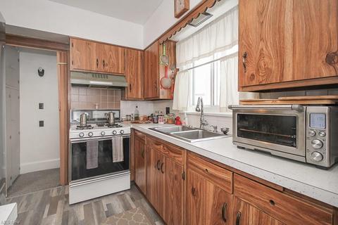 333 Princeton Ave, Elyria, OH 44035 photo 8
