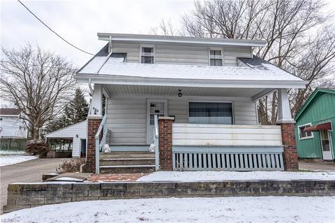 980 Corwin Ave, Akron, OH 44310 photo 1