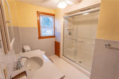 980 Corwin Ave, Akron, OH 44310 photo 17