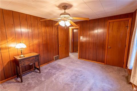 980 Corwin Ave, Akron, OH 44310 photo 12