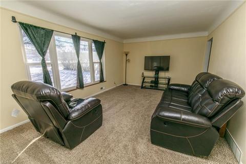 7306 Broadview Rd, Parma, OH 44134 photo 5
