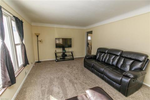 7306 Broadview Rd, Parma, OH 44134 photo 6