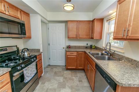 7306 Broadview Rd, Parma, OH 44134 photo 7