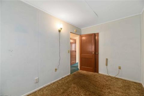 207 Beebe Ave, Elyria, OH 44035 photo 21