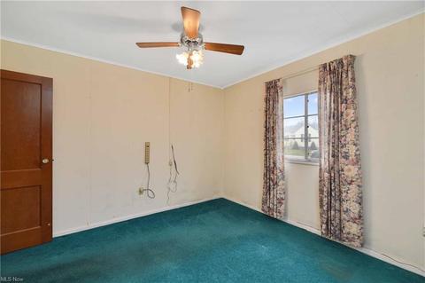 207 Beebe Ave, Elyria, OH 44035 photo 18