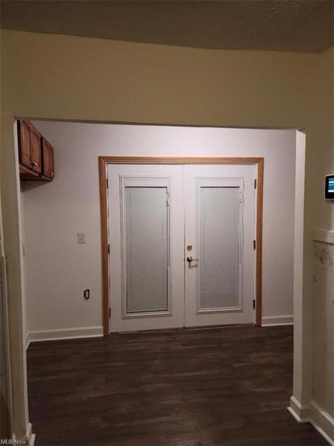 2215 E 33rd St, Lorain, OH 44055 photo 9
