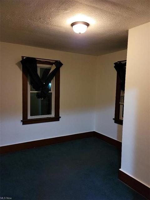 2215 E 33rd St, Lorain, OH 44055 photo 4