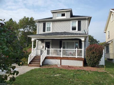 2215 E 33rd St, Lorain, OH 44055 photo 1