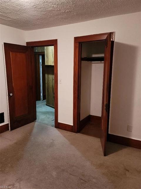 2215 E 33rd St, Lorain, OH 44055 photo 3