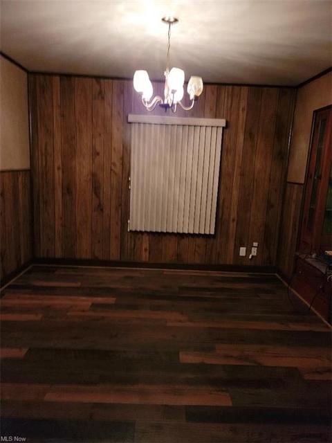 2215 E 33rd St, Lorain, OH 44055 photo 10