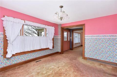 14009 S Main St, Beloit, OH 44609 photo 11