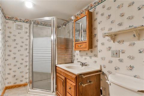 14009 S Main St, Beloit, OH 44609 photo 21
