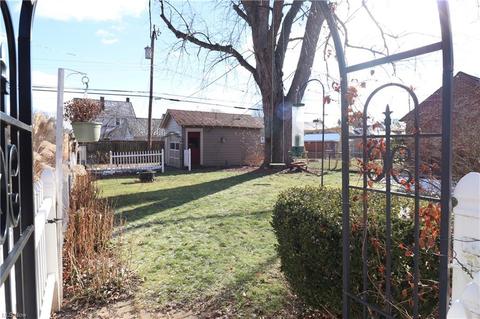 226 Montrose Ave NW, Canton, OH 44708 photo 4