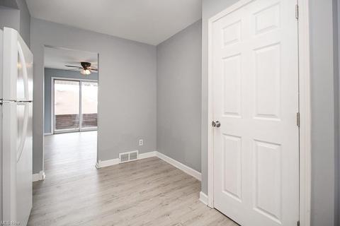 7903 Ackley Rd, Parma, OH 44129 photo 9