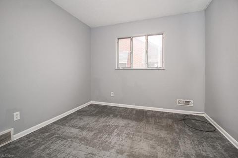7903 Ackley Rd, Parma, OH 44129 photo 19