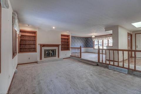 5141 Dresden Dr NW, Canton, OH 44708 photo 3