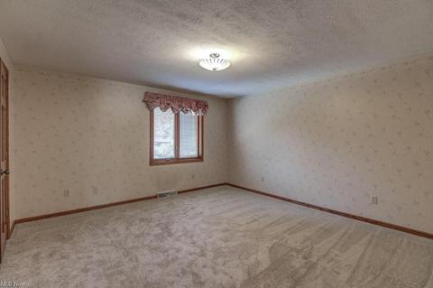 5141 Dresden Dr NW, Canton, OH 44708 photo 18