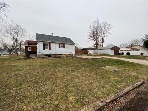 2941 Nancy Ave, Akron, OH 44314 photo 11
