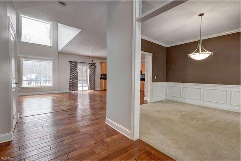 7825 Viewmount Dr, Concord, OH 44077 photo 3